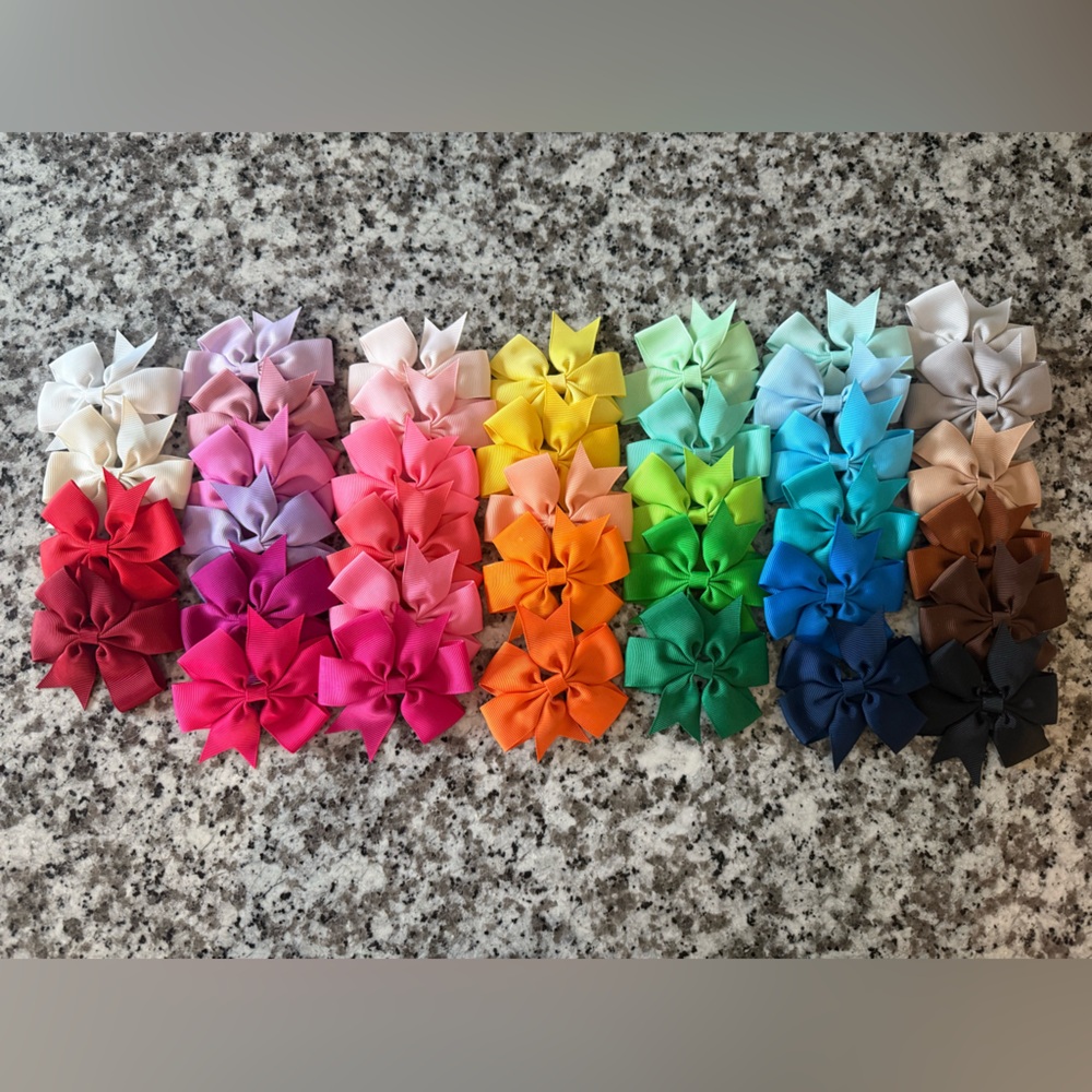 38 Girls Bows